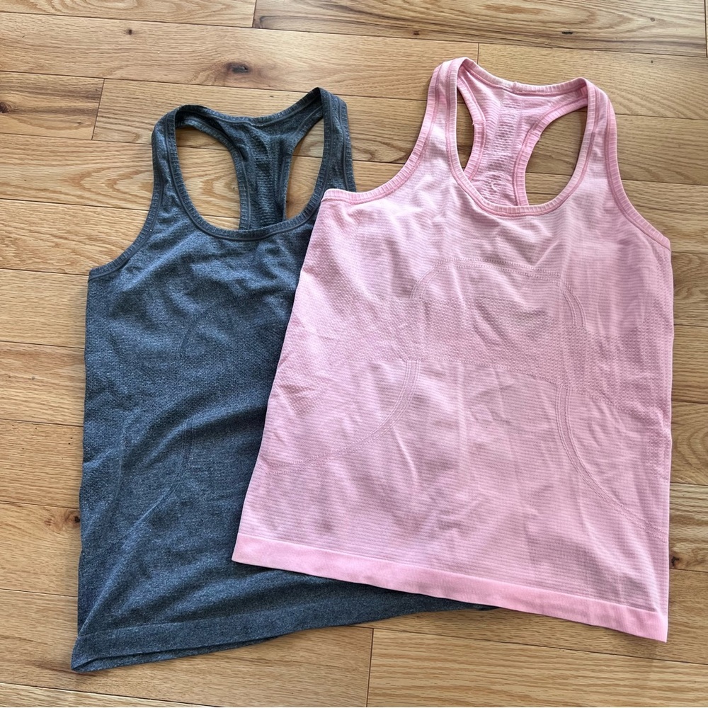 Bundle of 2 Lululemon Swiftly Tech Tanks